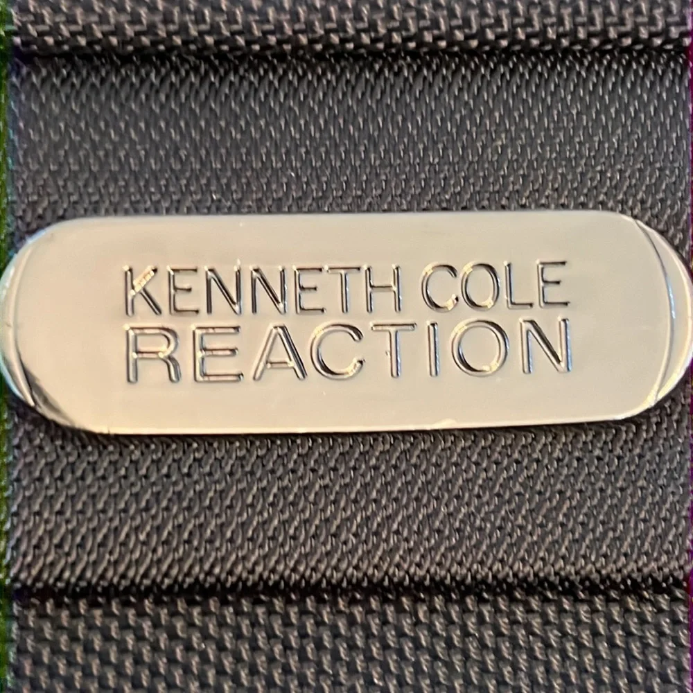KENNETH COLE REACTION BLACK computer bag CASE MINT CONDITION
